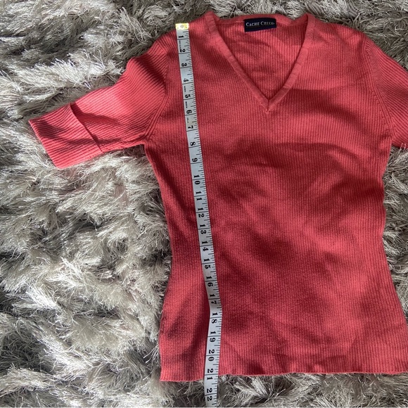 Cache Creek women salmon pink waffle knit short sleeves top. Size S. Used., - Picture 4 of 6